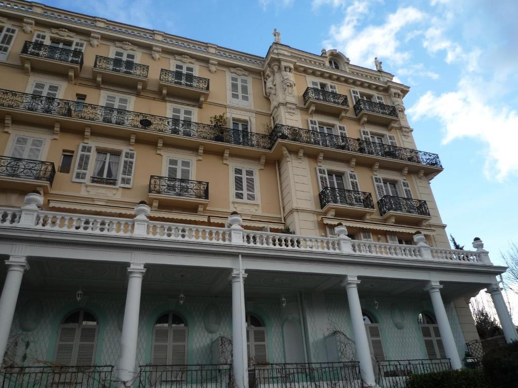 Aparthotel Aux Meubles Du Manoir Aix-les-Bains Exterior foto